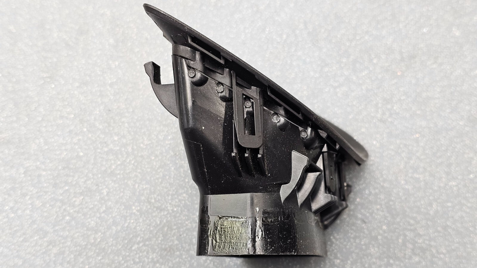 🔥08-12 CHEVY  MALIBU DASH LEFT DRIVER  A/C AIR VENT HEATER CONDITIONING BLACK