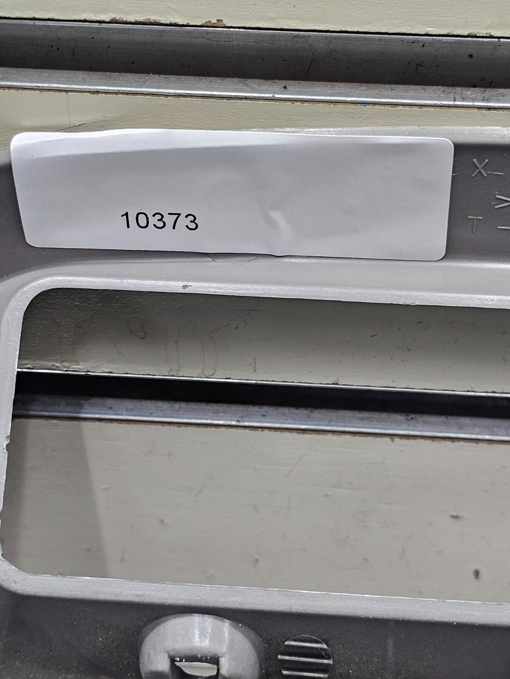 95-10 Ford Ranger EXPLORER Center Dash Radio Trim Surround Bezel Trim SILVER B2