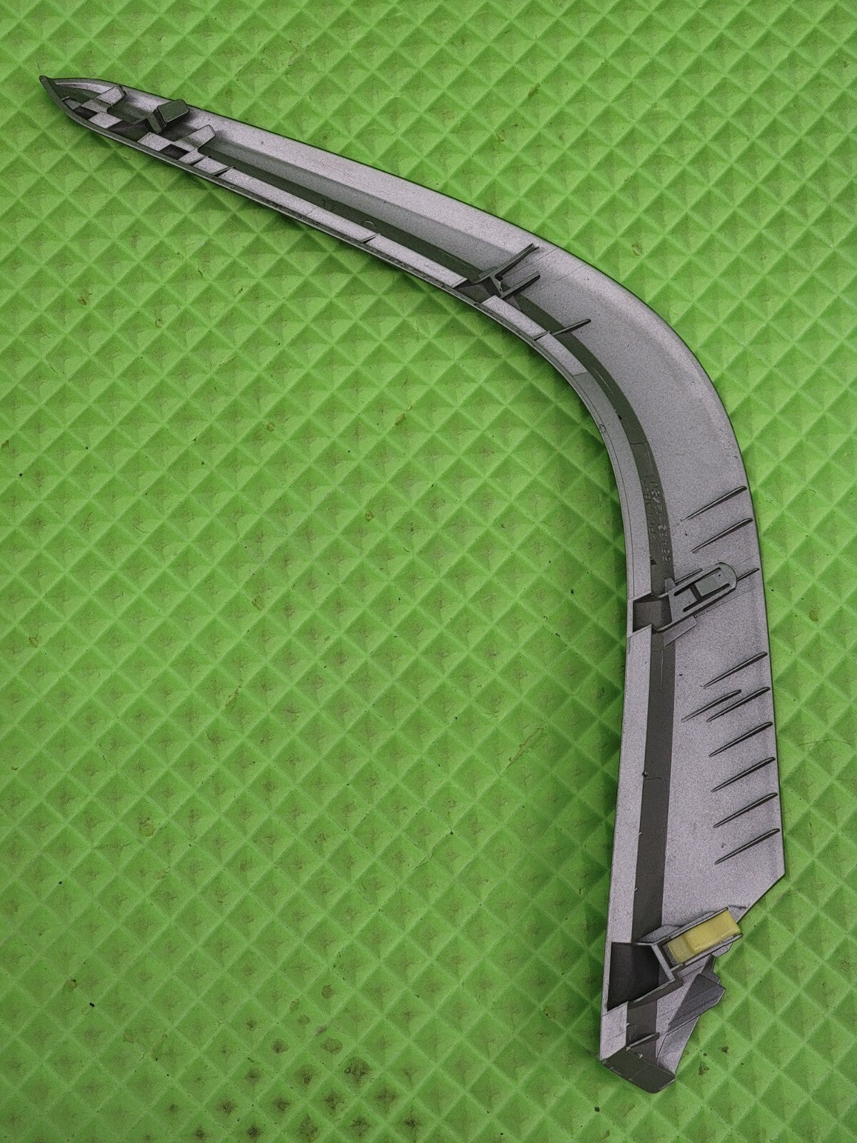 🔥2009-2013 Toyota Corolla Shifter Bezel Trim Molding LEFT side OEM silver