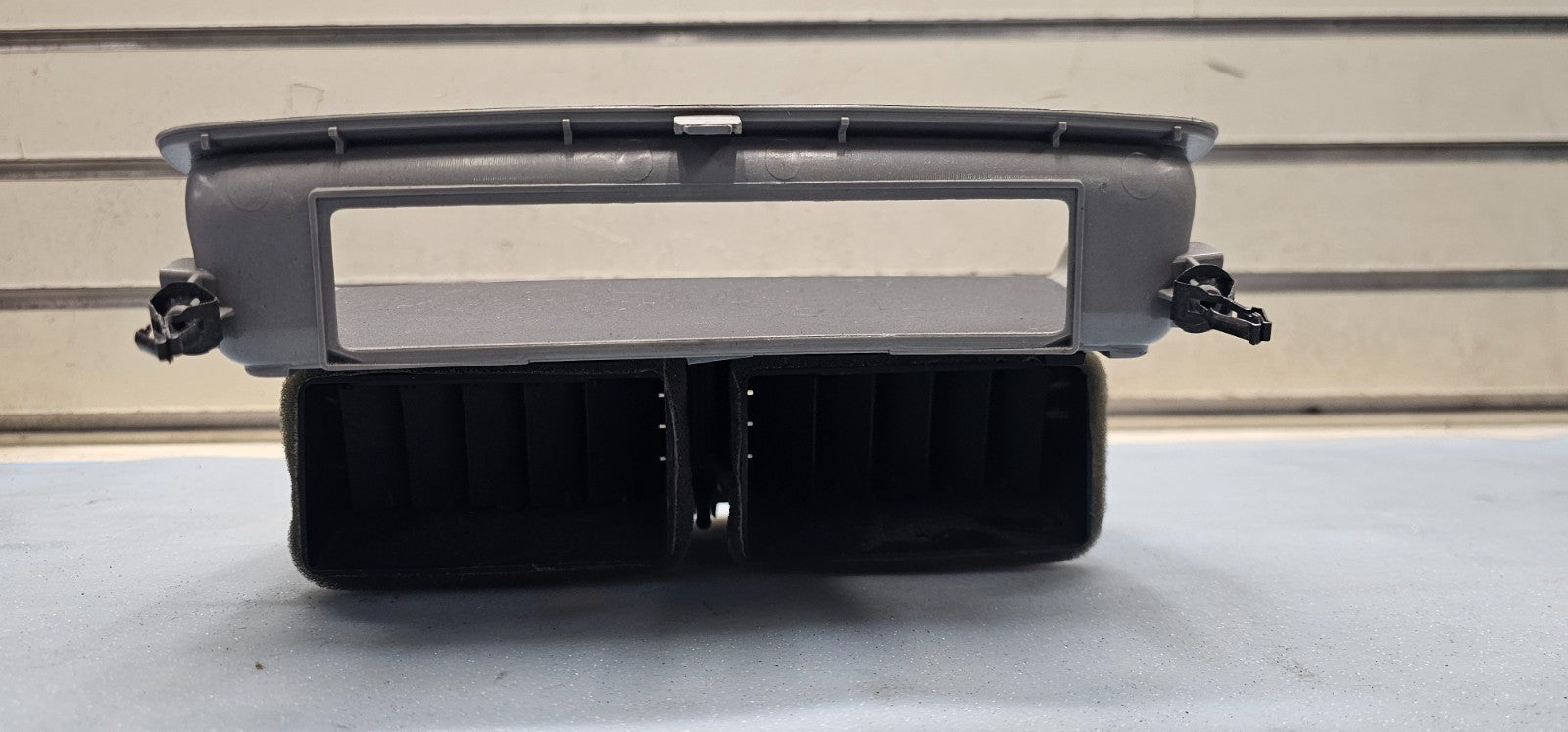 🔥08-12 ESCAPE MARINER TRIBUTE CENTER DASH BEZEL TRIM A/C AIR VENTS TAN OEM