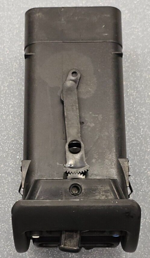 99-04 Land Rover Discovery Left Driver Air Vent Heater Conditioner Filter Black