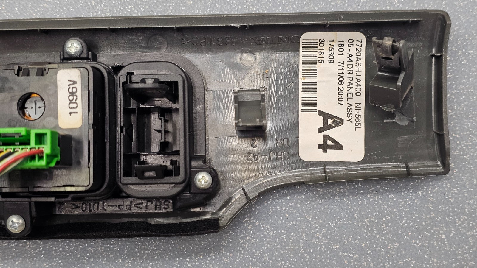 🔥05-10 Honda Odyssey Door Sun Roof Control Switch Sliding Slide Power Side Gray