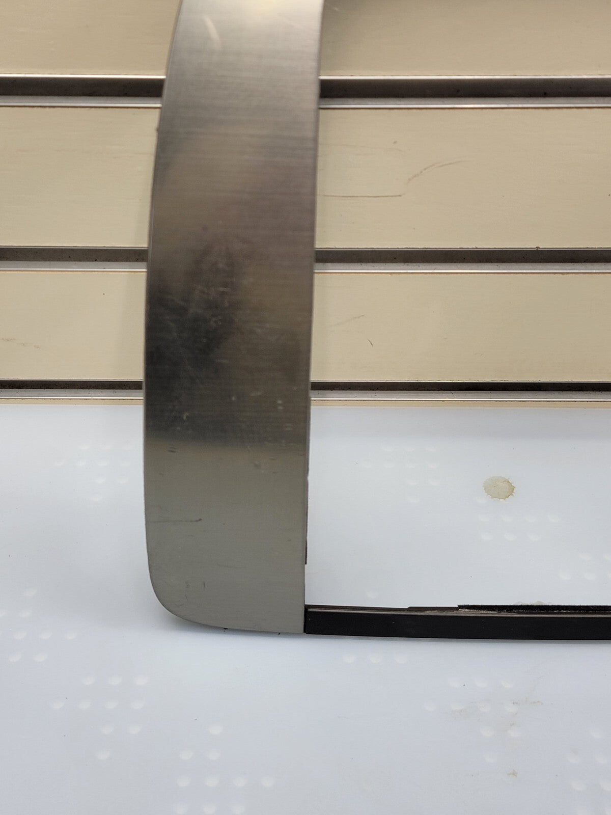 🔥07-13 SUBURBAN TAHOE YUKON CENTER DASH RADIO BEZEL TRIM SILVER
