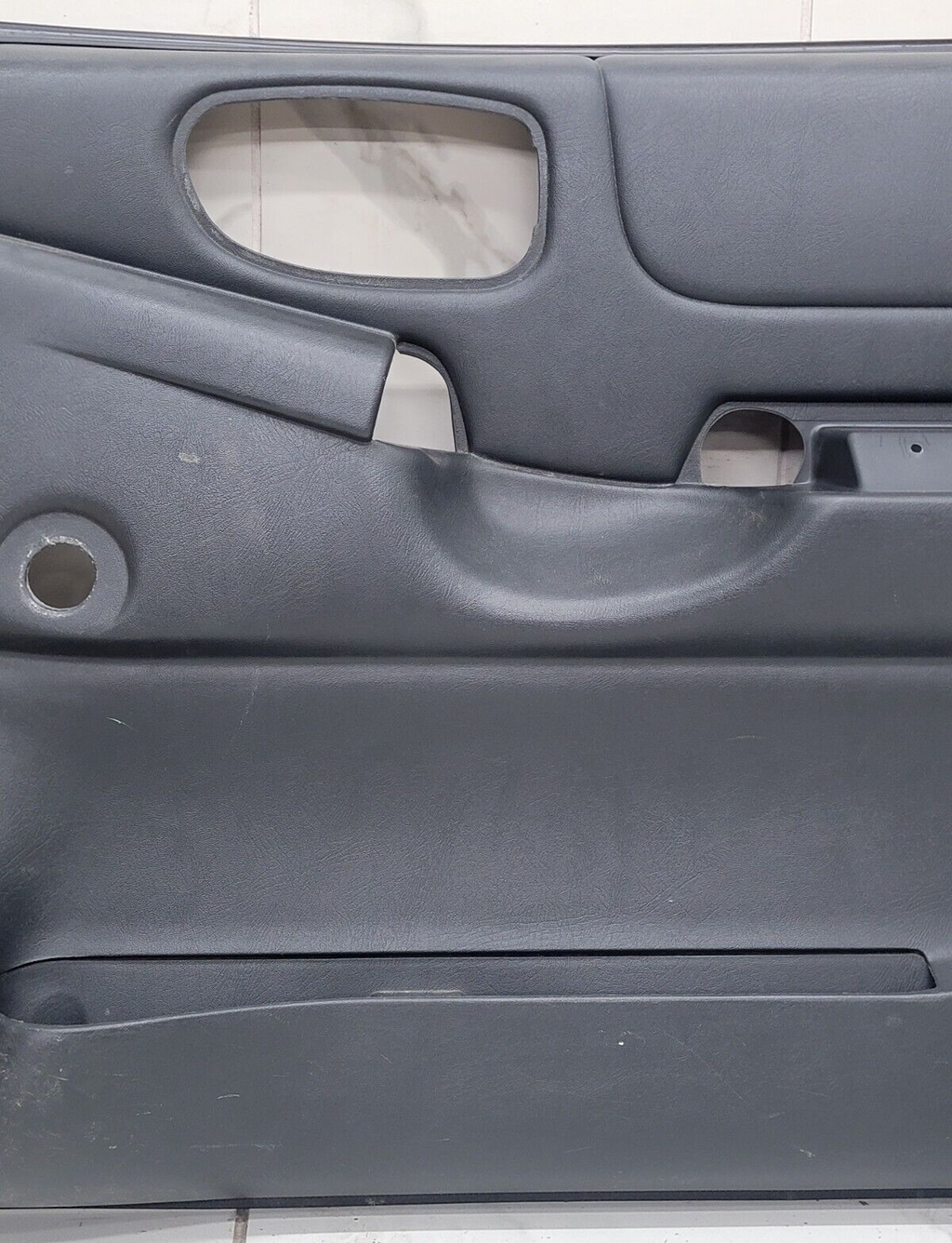 98-04 Chevy Blazer Jimmy S-10 GMC Sonoma Front Door Panels MANUAL OEM RIGHT GRAY