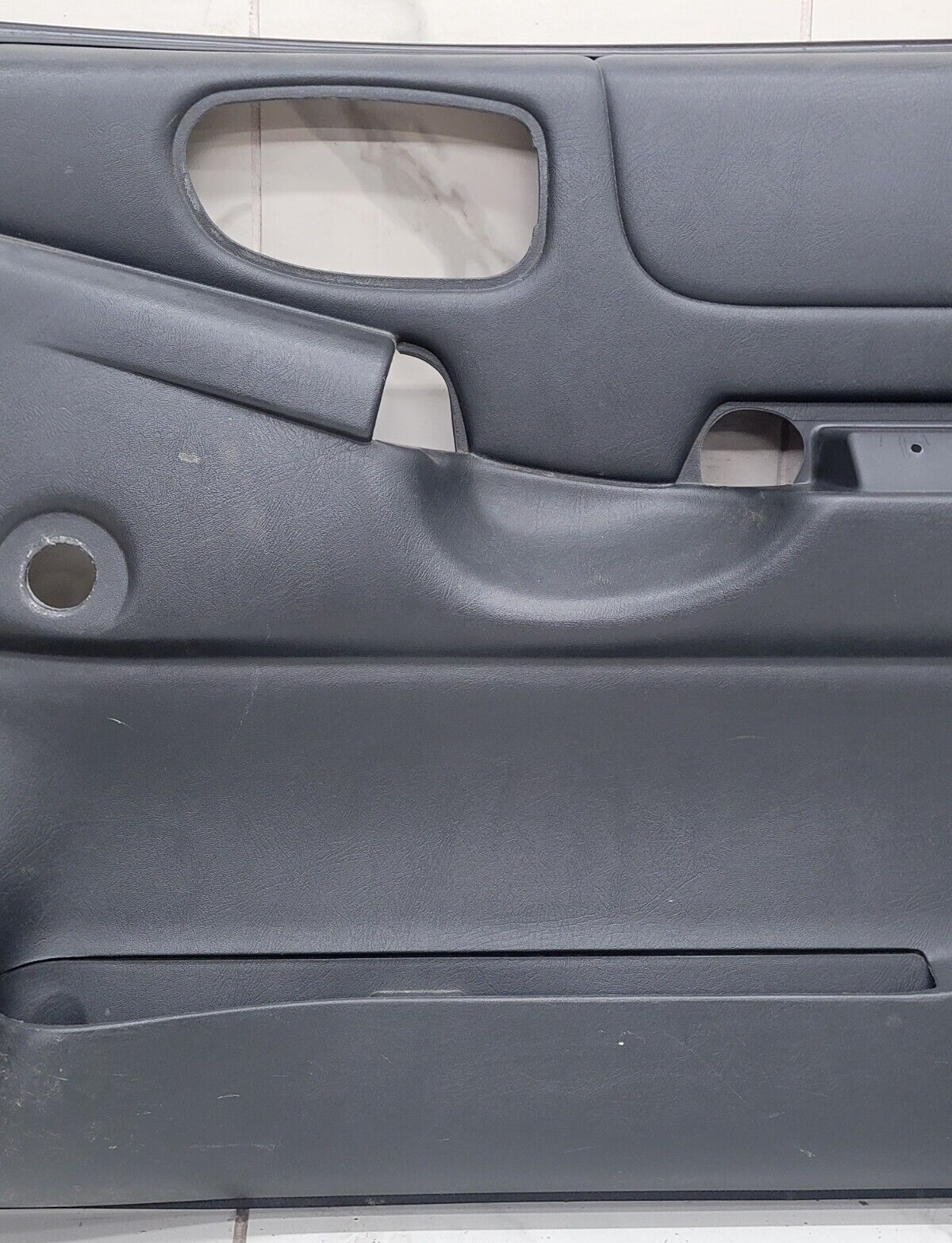 98-04 Chevy Blazer Jimmy S-10 GMC Sonoma Front Door Panels MANUAL OEM RIGHT GRAY