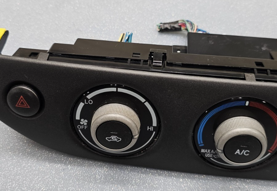🔥02-06 TOYOTA CAMRY Front Dash A/C Temperature Heater Climate Control Panel