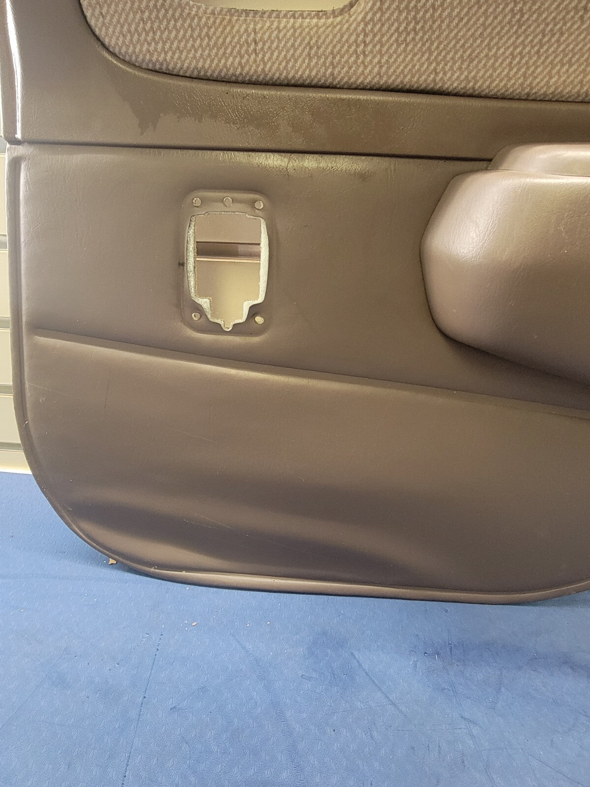 🔥93-97 Toyota Corolla Passenger Right Rear Door Panel OEM dark Tan/Tan Cloth