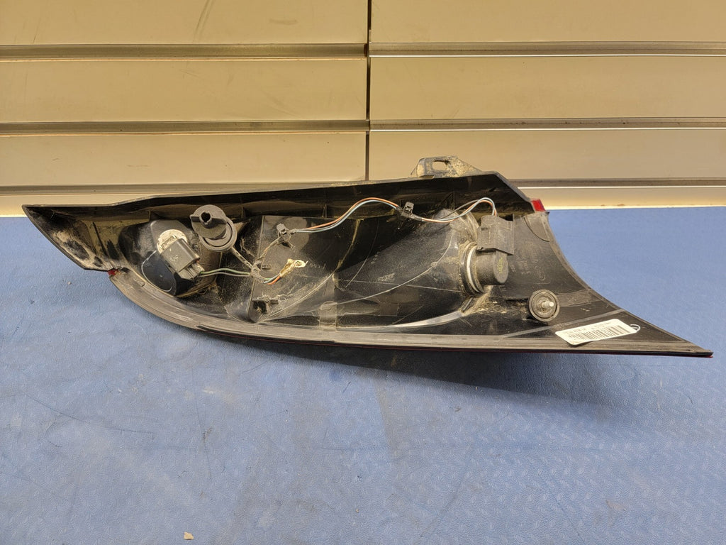 🔥00-07 FORD FOCUS Driver Left Tail Light Hatchback Assembly 3-Door Fits Chrome