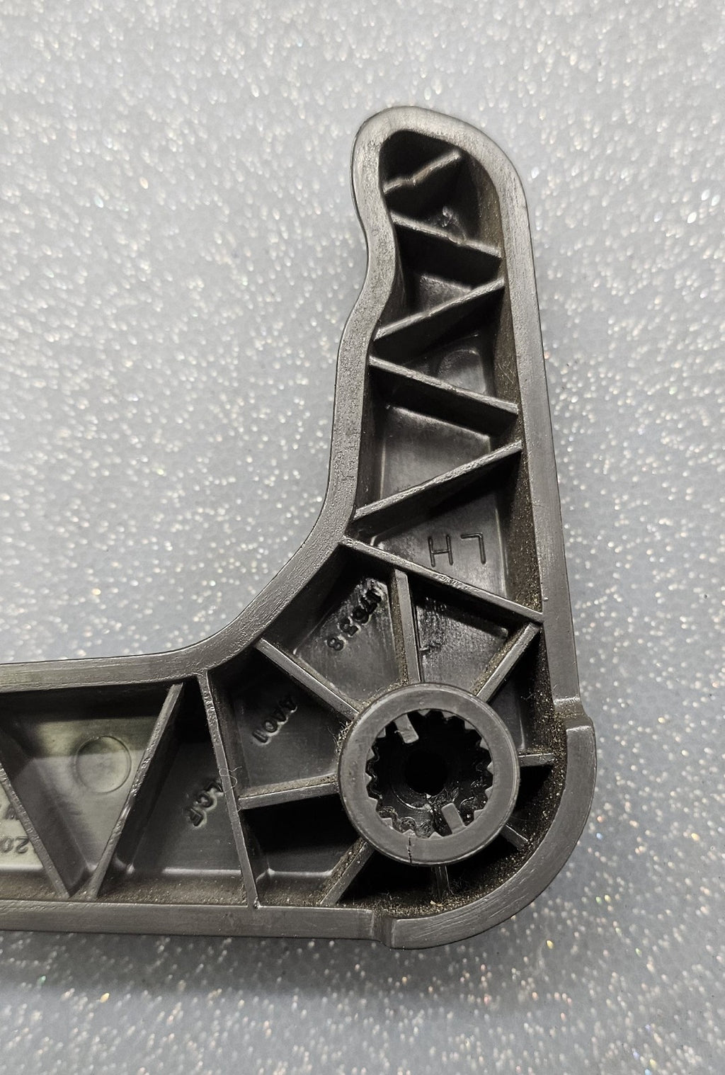 🔥02-05 FORD EXPLORER SECOND ROW REAR SEAT HANDLE LEFT DRIVER - GREY