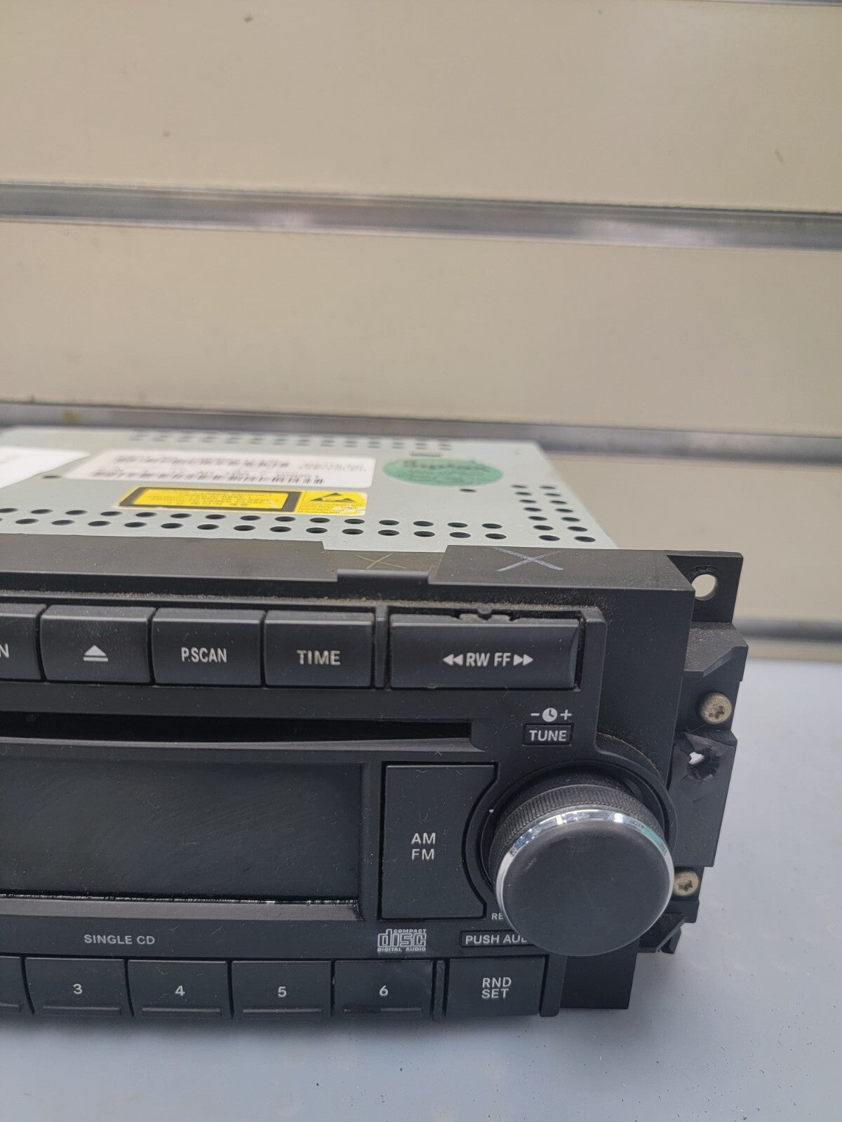 🔥2004-2010 Jeep Dodge Chrysler Radio AM FM CD Aux Input