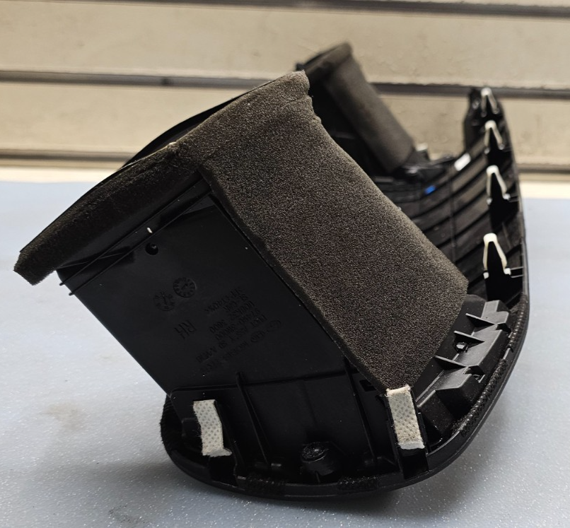 🔥11-16 KIA SPORTAGE LEFT DASHBOARD TRIM WITH AIR VENTS BLACK OEM
