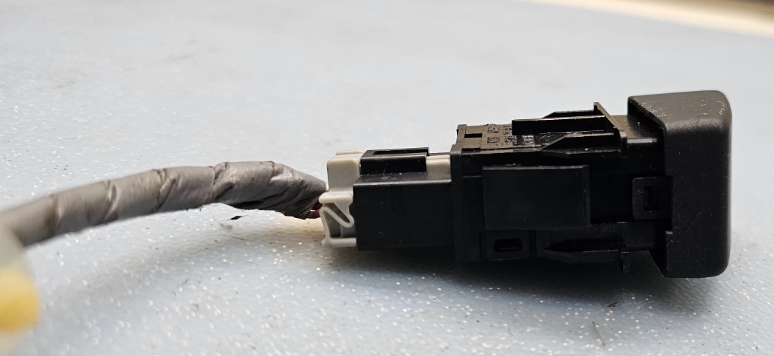 🔥03-08 Honda Pilot Accord Emergency Hazard Light Control Switch Unit Black OEM