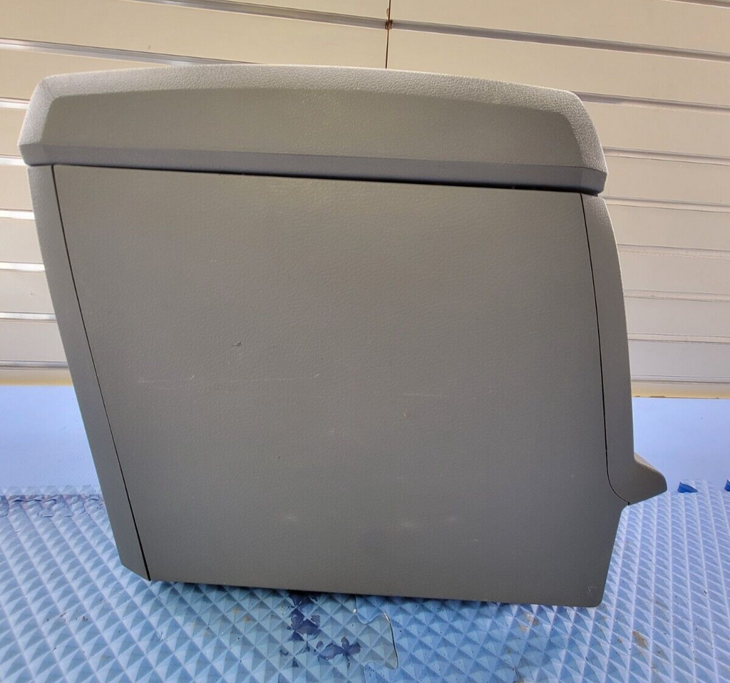 🔥08-10 Chrysler Town Country Grand Caravan Center Console Dash Cup Holder OEM