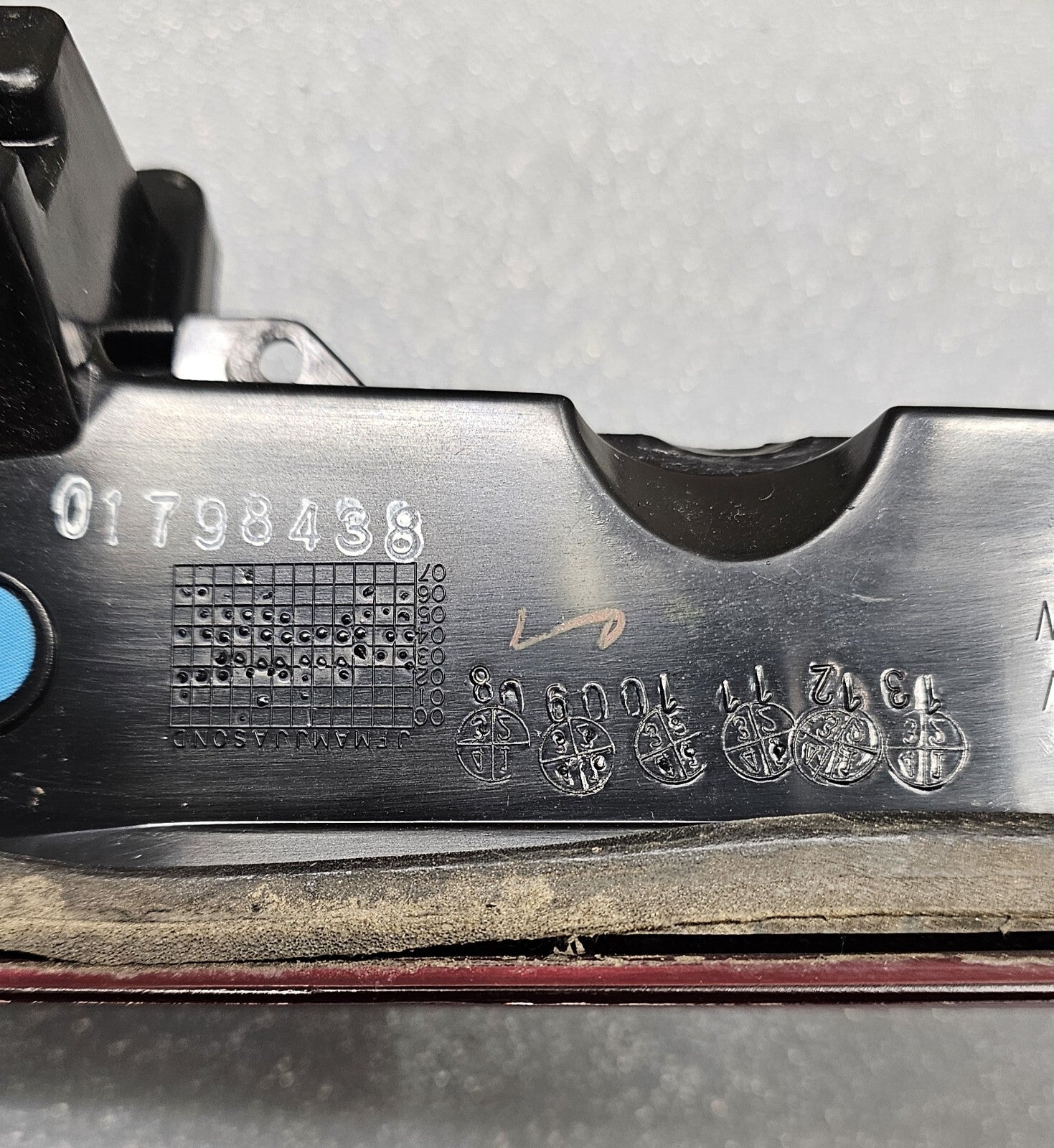 🔥2003-2007 Cadillac CTS Trunk 3rd Brake Light Third Rear   OEM