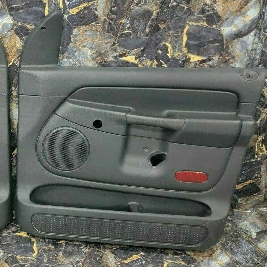 🔥02-05 Dodge RAM Interior Door Panel Front RIGHT Passenger Side BLACK auto D11