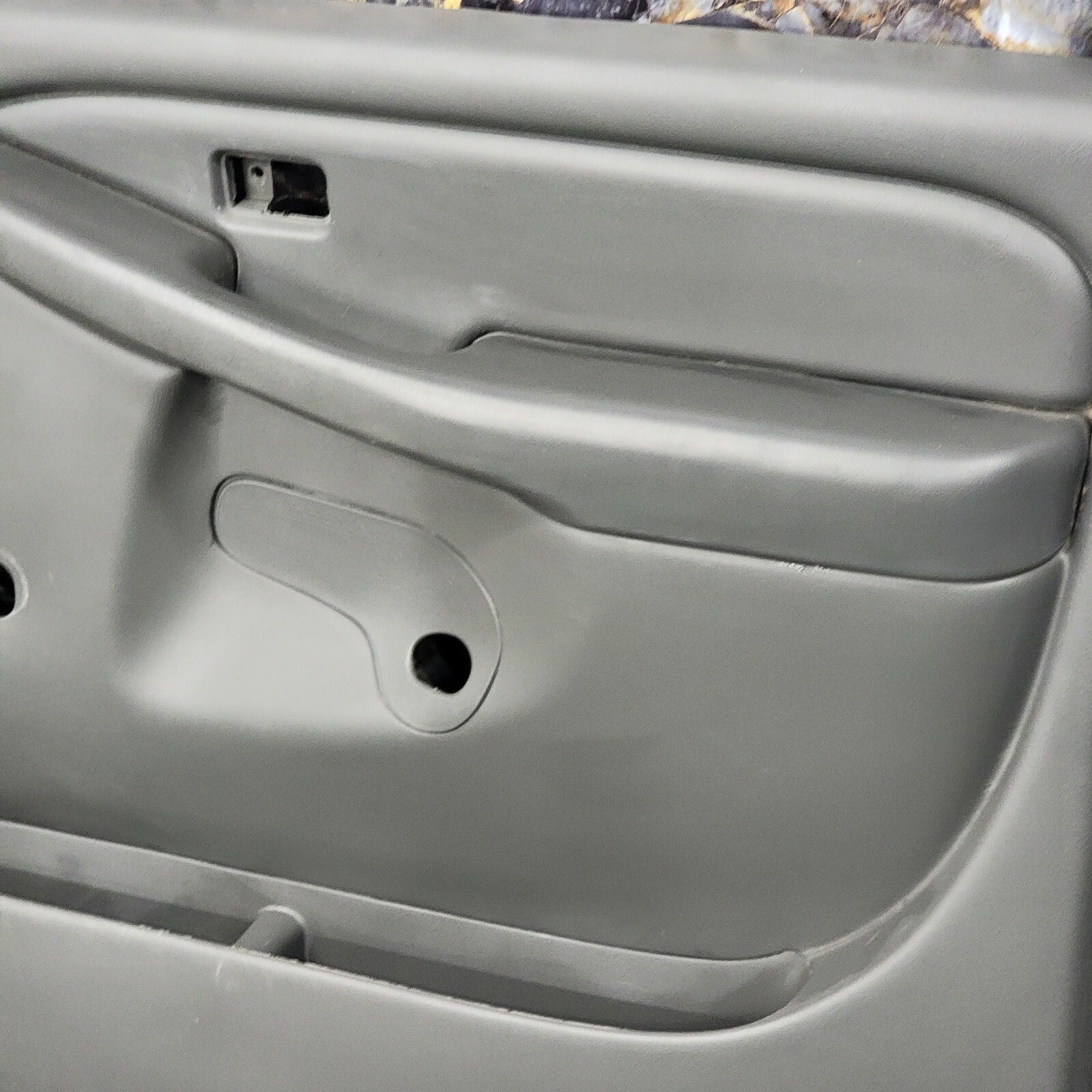 🔥99-06 Silverado SIERRA Door TRIM Panel Front RIGHT Passenger DK GRAY manual D3