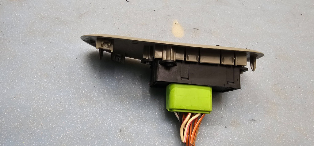 🔥01-07 Caravan Town Country Front Left Driver Window Door Lock Switch GRAY