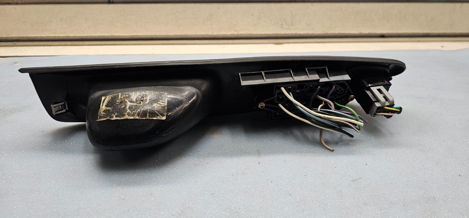🔥94-04 Ford Mustang Front Right Passenger Door Window Switch Bezel OEM BLACK
