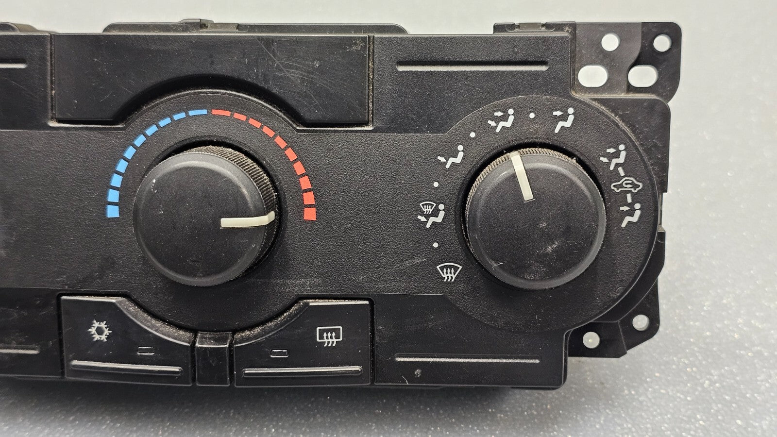 🔥05-07 Grand Cherokee Commander Dash AC Heater Temperature Climate Control Unit