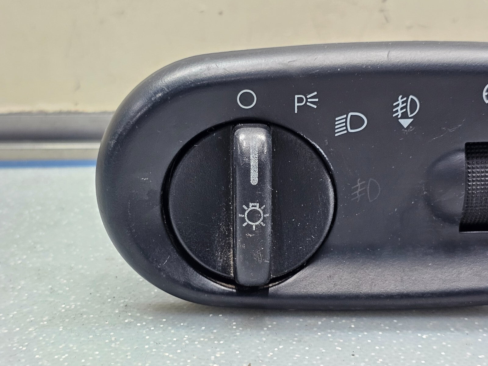 🔥04-05 EXPLORER MERCURY MOUNTAINEER HEAD LIGHT LAMP SWITCH FOG ASSEMBLY BLACK