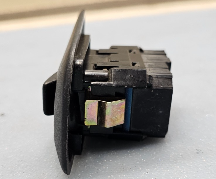 03-06 Silverado Tahoe Suburban Yukon Sierra Right Rear Window Door Switch Black