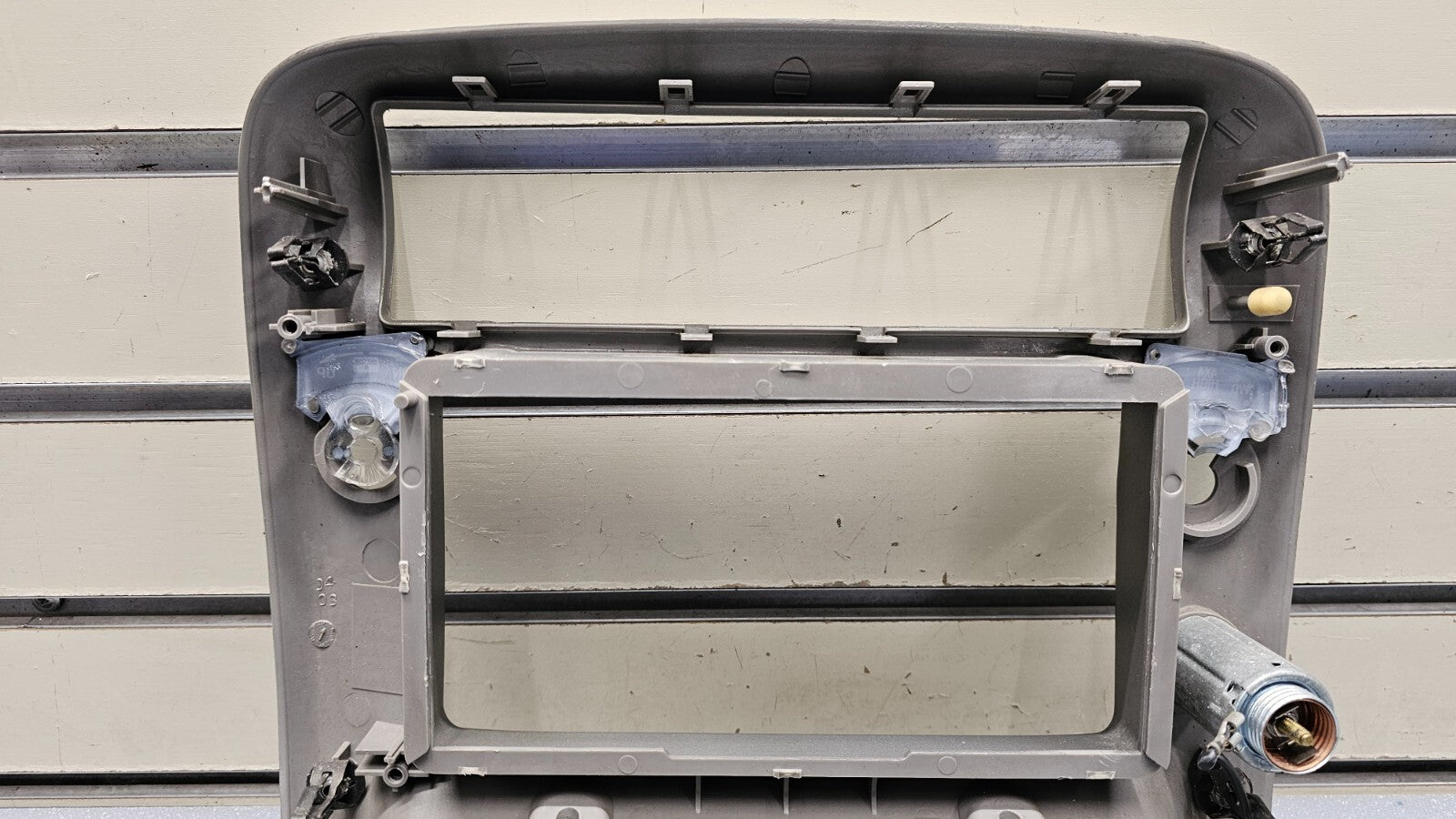 95-10 Ford Ranger EXPLORER Center Dash Radio Trim Surround Bezel Trim SILVER B2