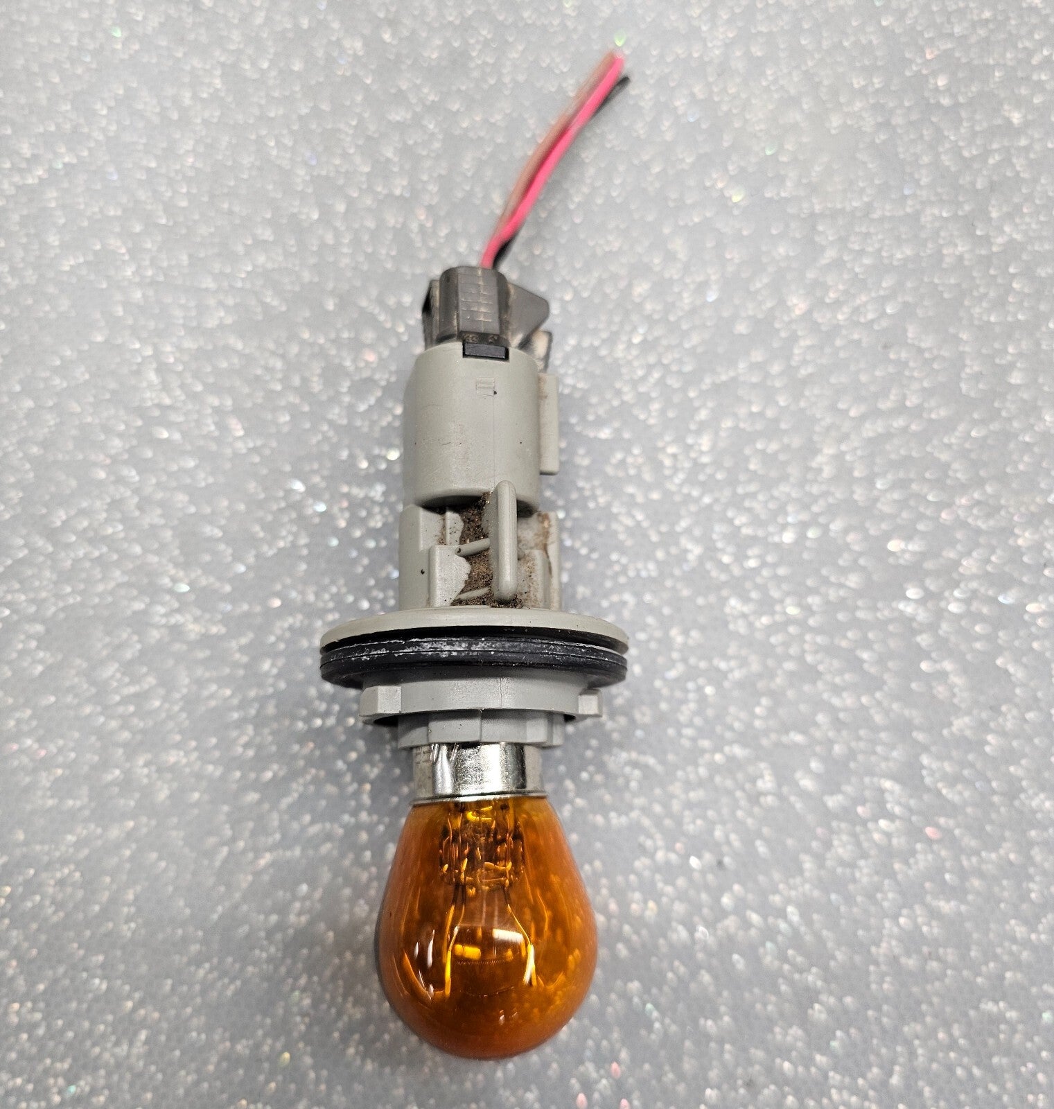 🔥08-15 Nissan Rogue Altima Front Headlight Turn Signal Bulb Socket Assembly OEM