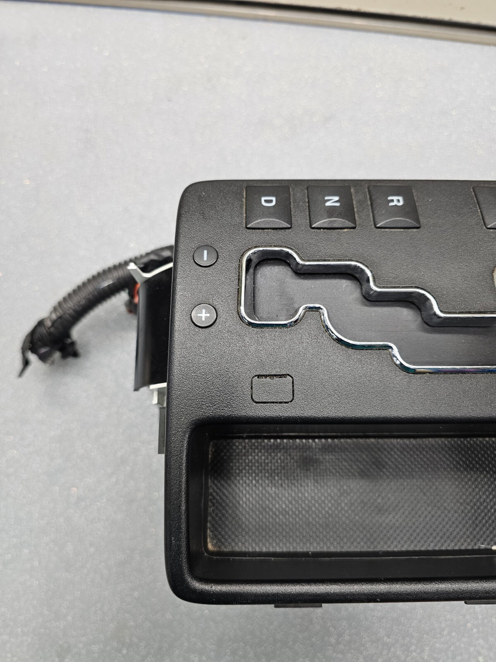 06-10 Jeep Commander Grand Cherokee 2WD Automatic Shifter Assemby/JC