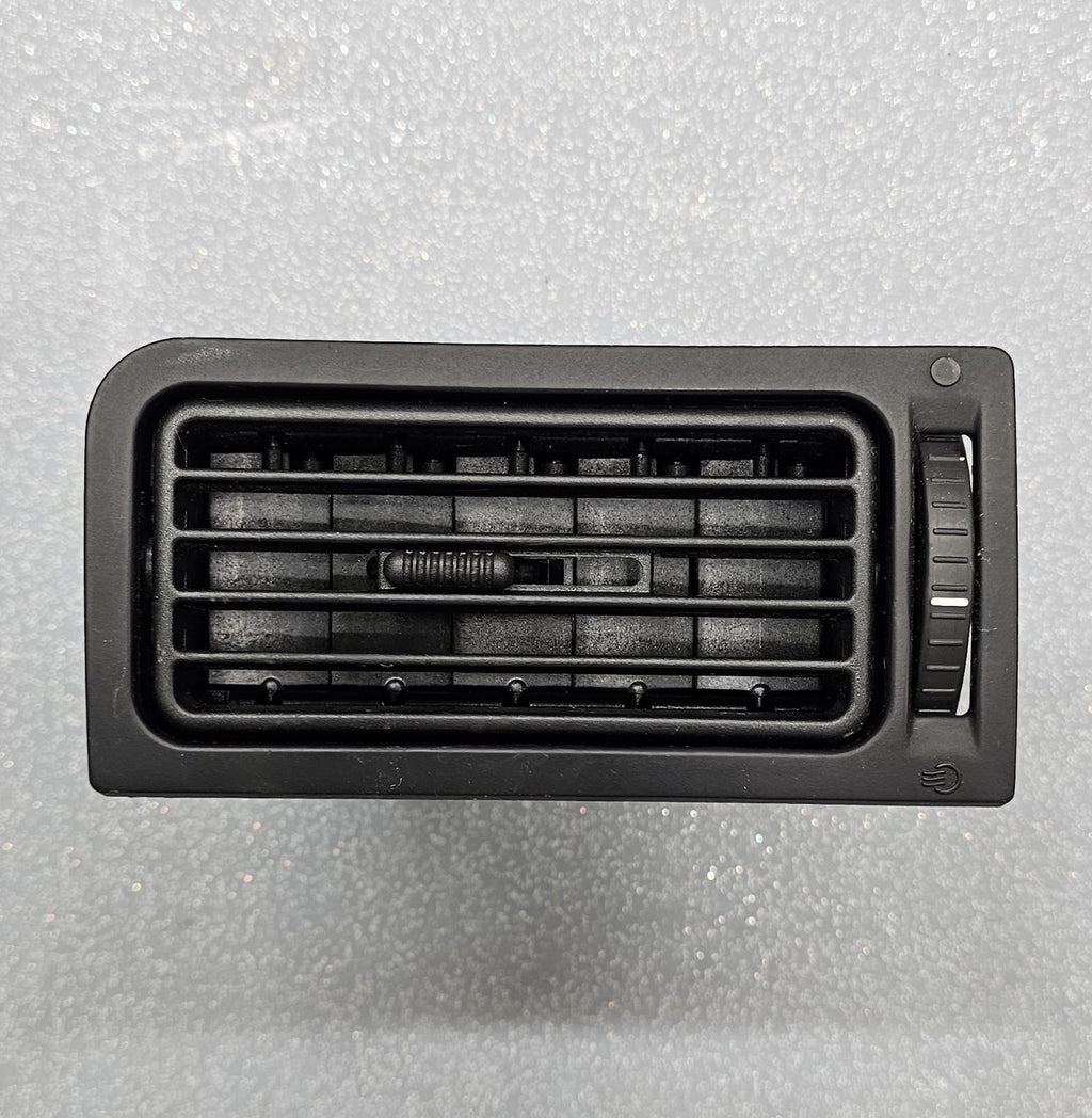 🔥05-07 FORD FOCUS Dash Center AC A/C HVAC AIR Vent HEATER Panel Bezel BLACK