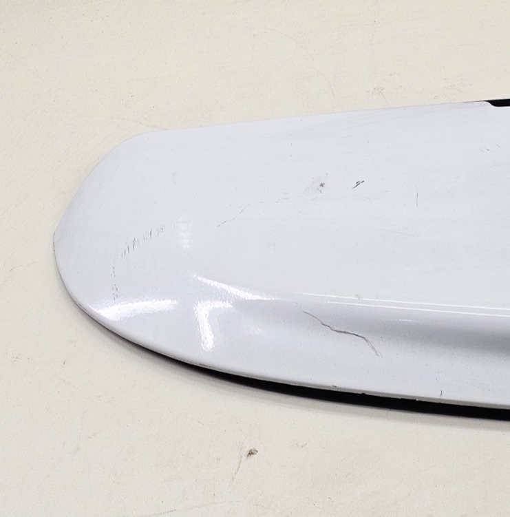 🔥2002-2009 Chevrolet Trailblazer Rear Hatch Spoiler Brake Light WHITE OEM SP2