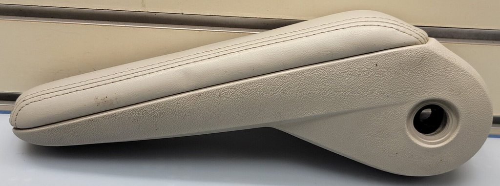 🔥11-20 CARAVAN TOWN & COUNTRY RIGHT PASSENGER SIDE FRONT SEAT ARMREST LIGHT TAN