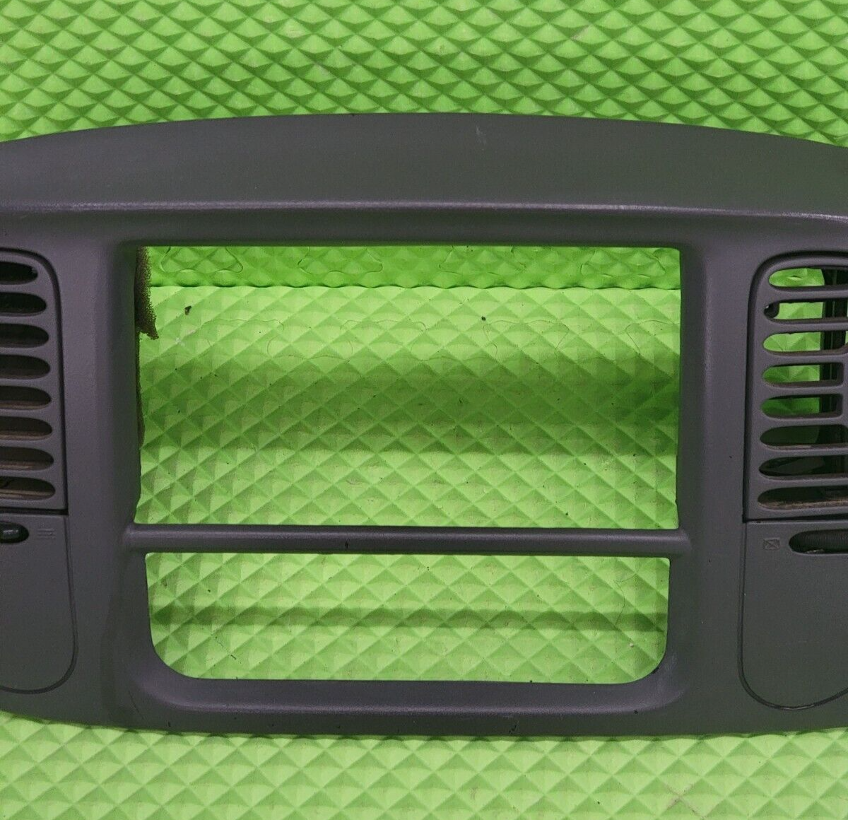 🔥1997-2003 Ford F150 Center Dash Radio Climate BEZEL TRIM Panel Line GRAY B1