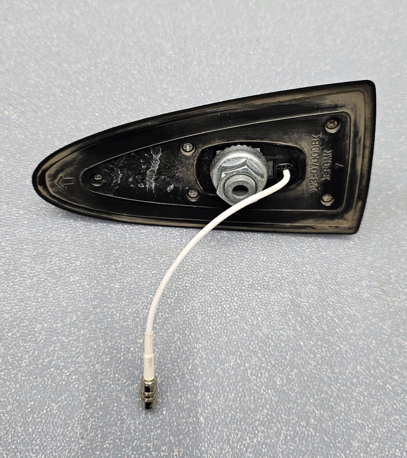 🔥2009 - 2010 Hyundai Sonata Shark Fin Radio Roof Antenna Cocoa Metallic Code VK