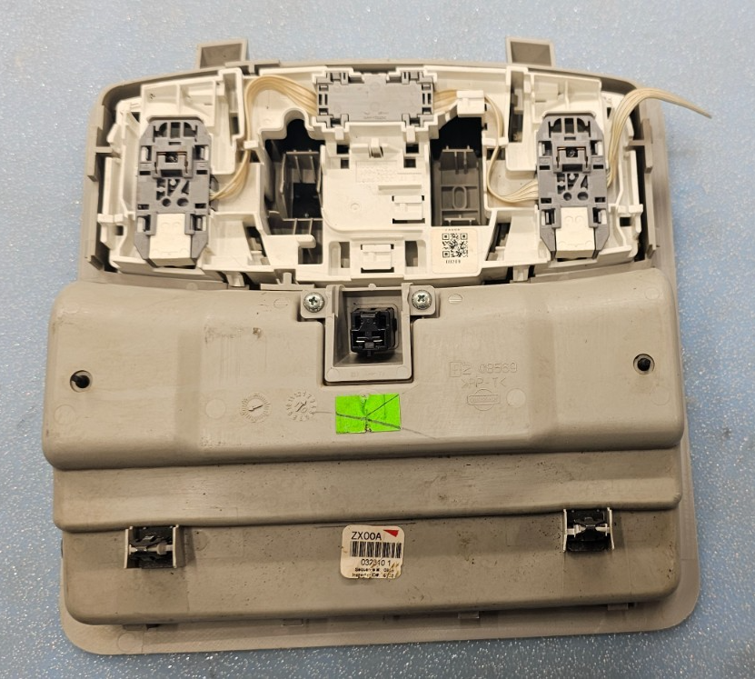 07-12 Nissan Altima Sunroof Overhead Console Dome Light Map Storage Assembly Tan