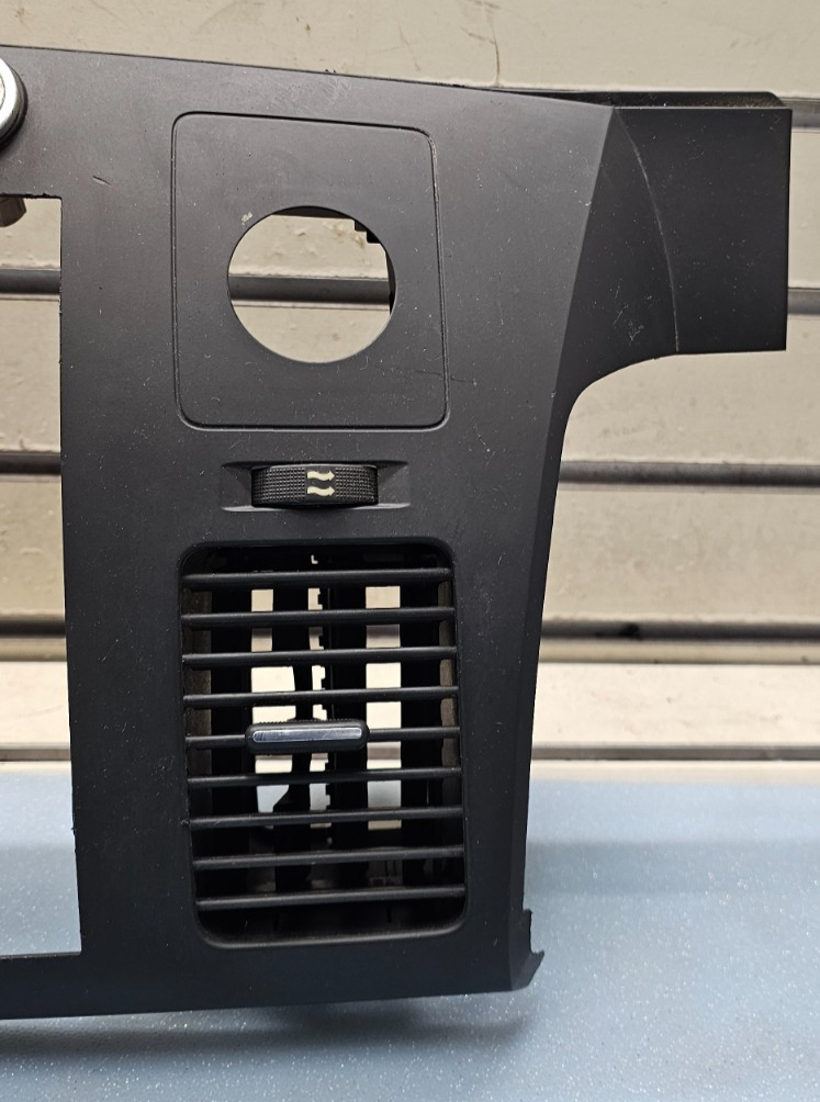 🔥07-14 Silverado SIERRA Center Dash Radio Bezel AC Climate Trim Panel Black B6