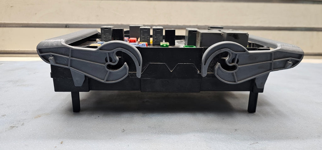 🔥10-14 Chevy Silverado GMC Sierra Fuse Box Relay Junction Power Module Unit OEM