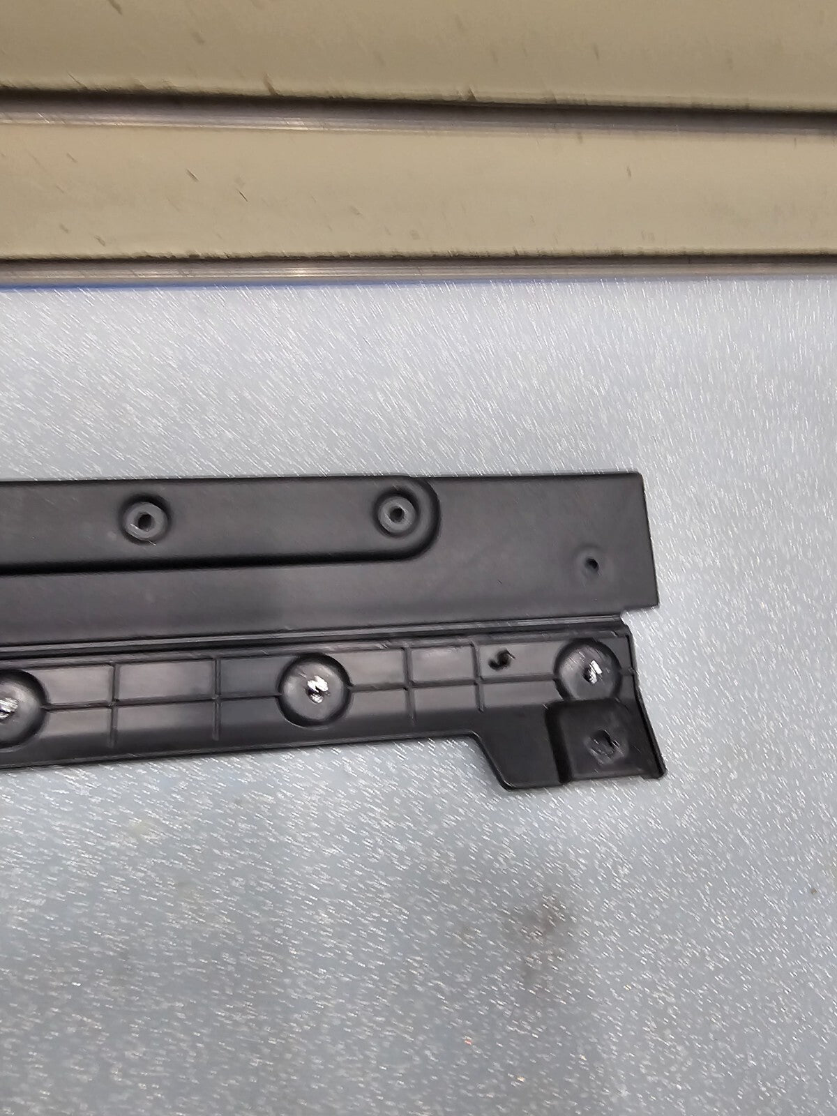 🔥02-07 Buick Rendezvous Front Glove Box Storage Compartment Hinge Assembly OEM