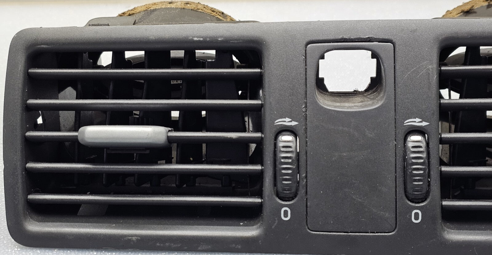 🔥03-14 Volvo XC90 Center Dash AC Heater Air Vent Conditioning Bezel Black OEM
