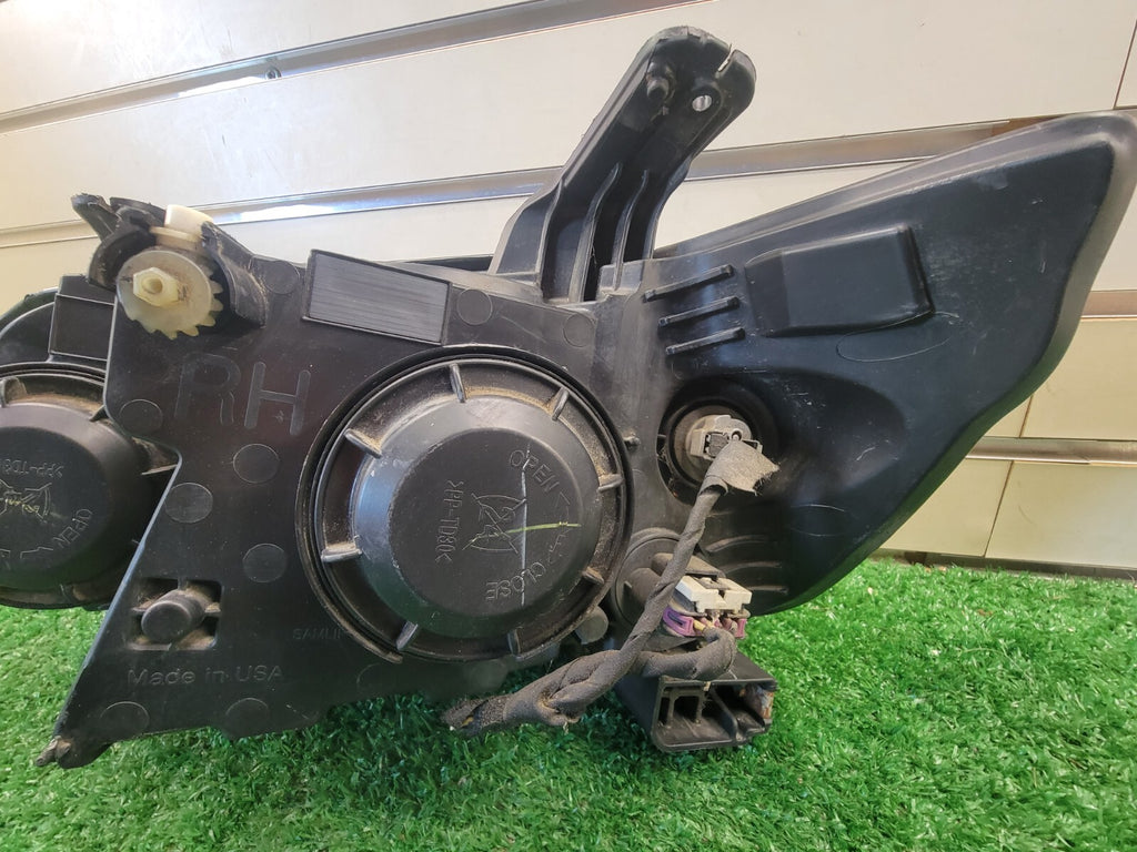 🔥12-16 Chevrolet Sonic Right Passenger Headlight Headlamp Assembly Chrome OEM