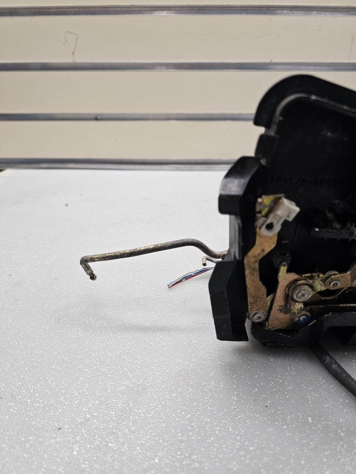 🔥97-01 Toyota Camry Front Left Driver Power Door Lock Actuator Latch Assembly