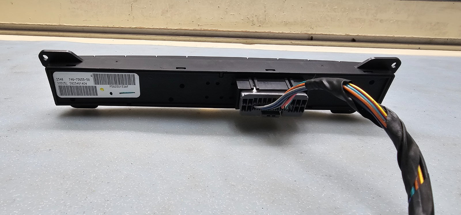 🔥04-07 Grand Cherokee Commander Traction Switch TCS OFF Panel Assembly Black