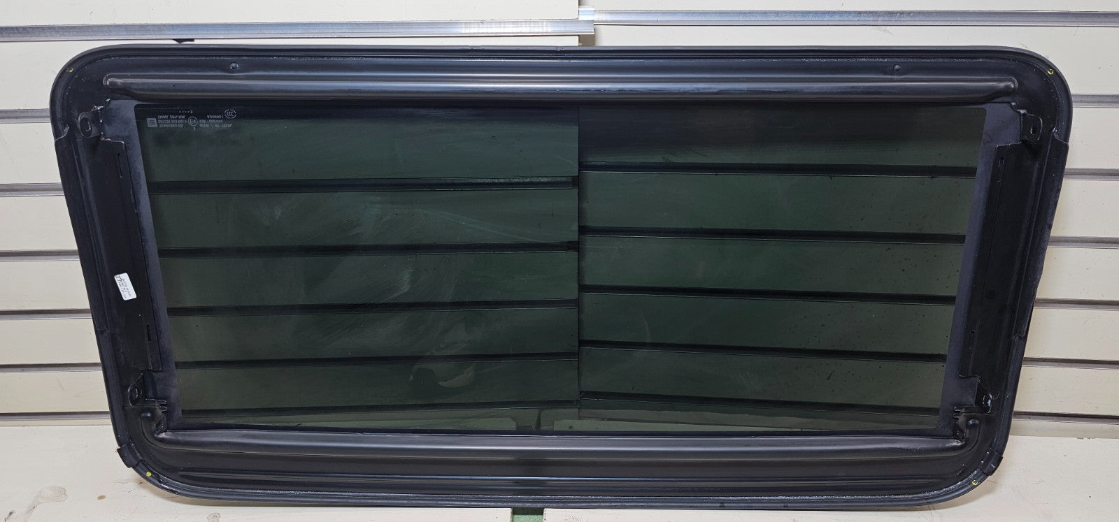 07-14 Tahoe Suburban Escalade Yukon Sun Roof Sunroof Window Glass OEM
