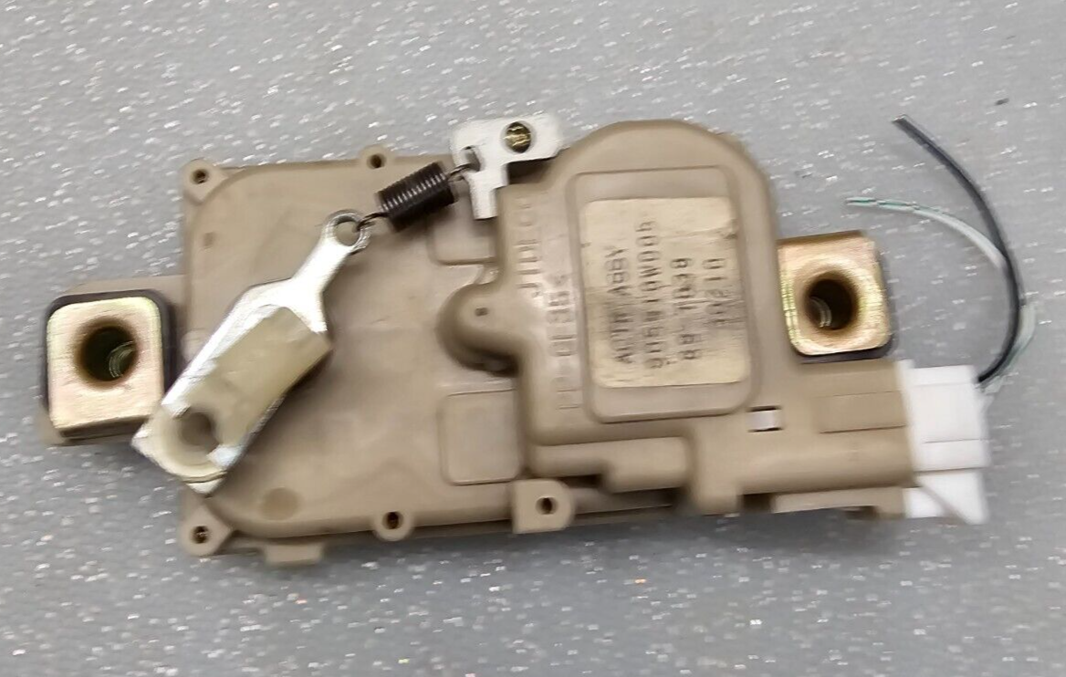 🔥98-04 Nissan Pathfinder Trunk Rear Liftgate Back Door Lock Actuator Assembly