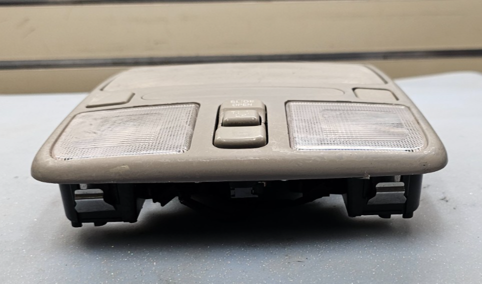 🔥03-06 Kia amanti Overhead Console Dome Map Interior Light Reading Lamp Tan OEM