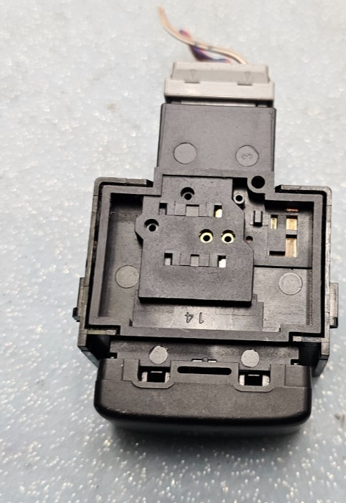 🔥09-14 Maxima Altima Rogue Sentra VDC OFF Dash Switch Button Assembly Black