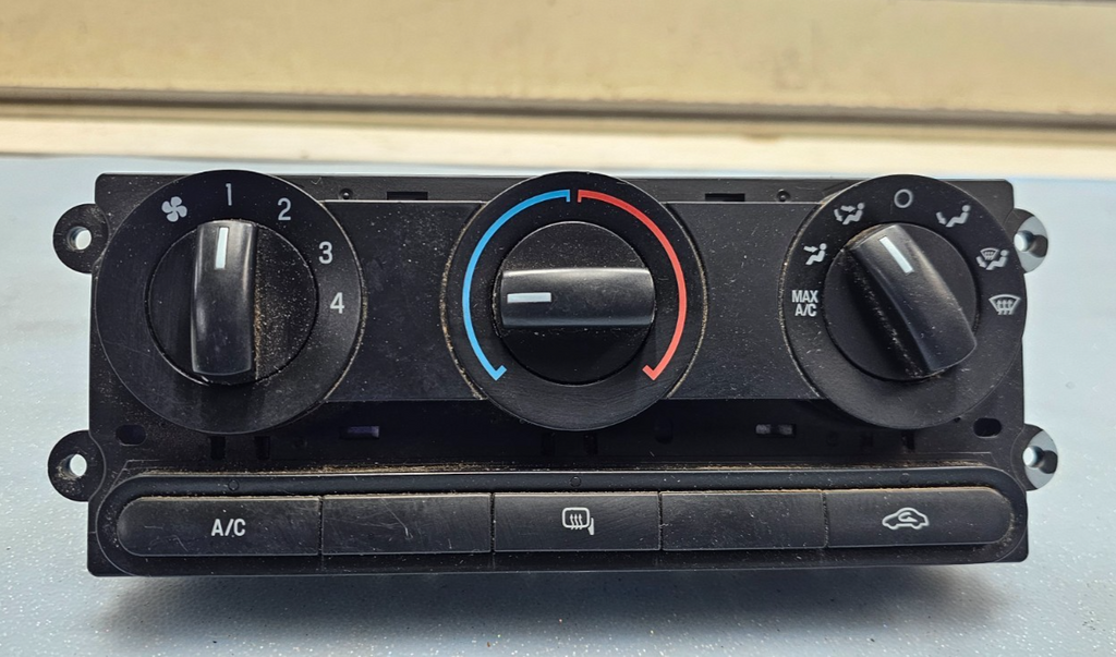 🔥06-09 Fusion Milan Dash Heater Temperature Climate Control Conditioner Black