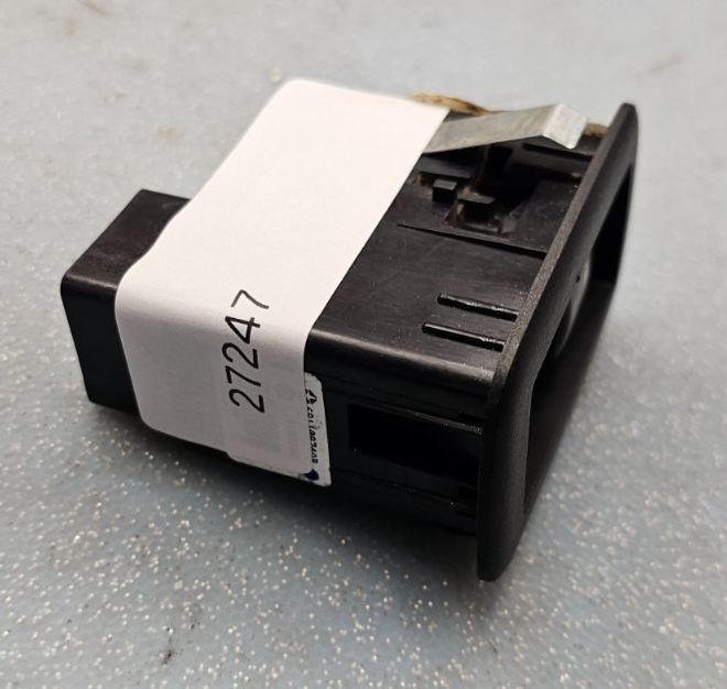🔥12-20 GRAND CARAVAN TOWN COUNTRY REAR LEFT DRIVER QUARTER WINDOW SWITCH BLACK