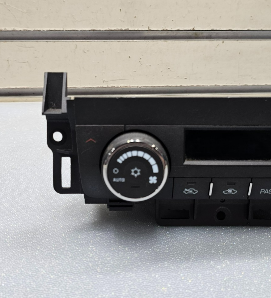 🔥07-11 BUICK LUCERNE TEMPERATURE A/C HEATER CLIMATE CONTROL BlACK