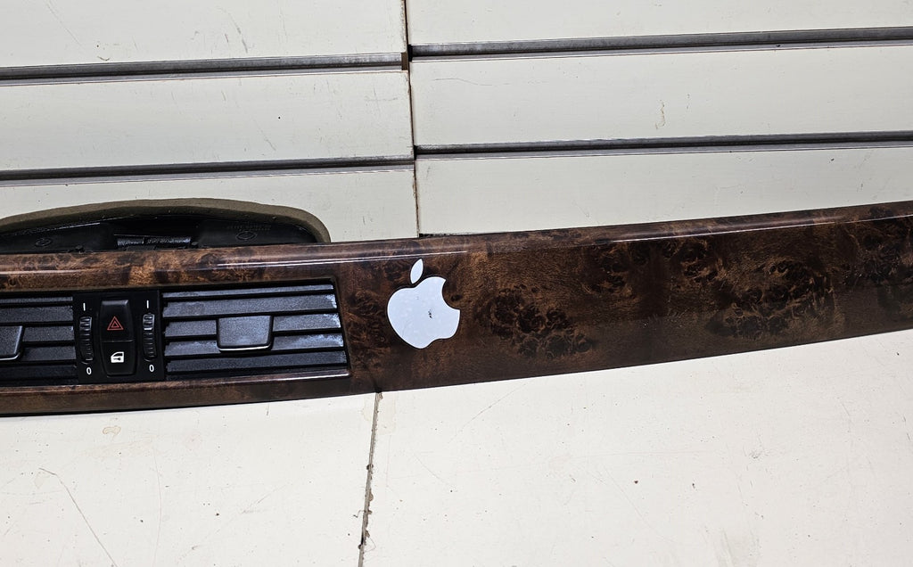 06-13 BMW E90 E92 FRONT RIGHT PASSENGER DASH TRIM PANEL VENT WALNUT WOODGRAIN