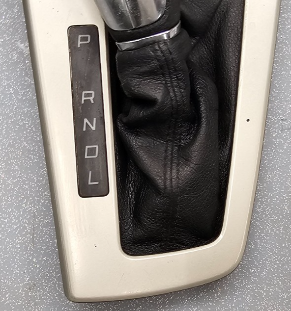 🔥12-14 Focus A/T Center Console Floor Gear Shifter Lever Handle Assembly Tan